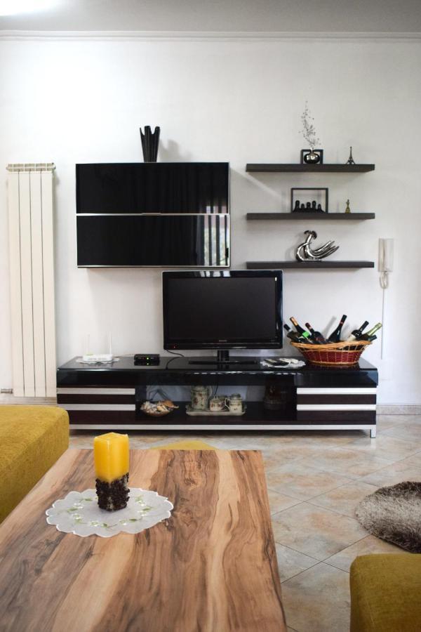 New Apartment Zoe Shkoder Exterior photo